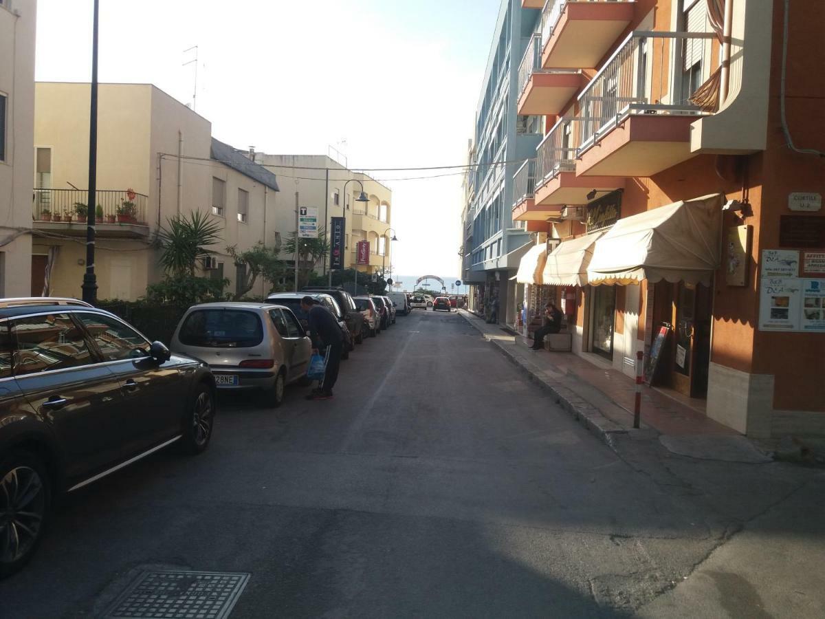 Casa Floridea -Mediterranea Sicilia Apt Cefalu Exterior photo